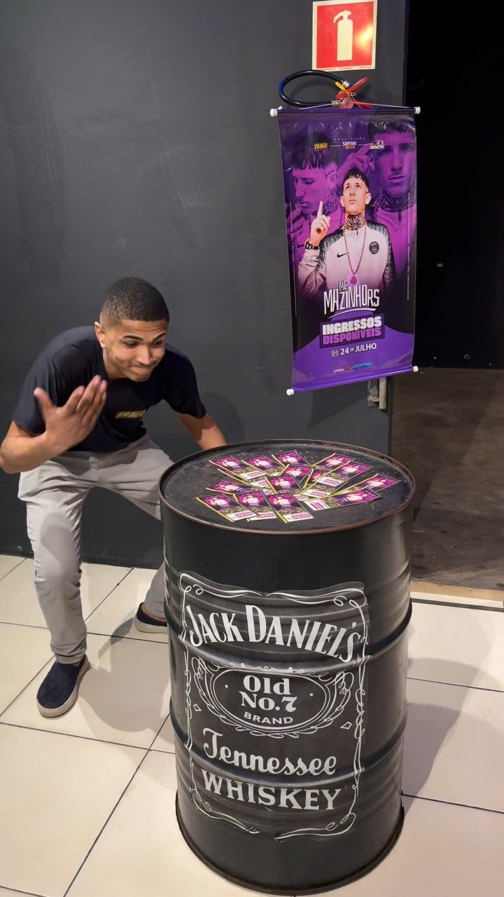 Barril Jack Daniel's no Trago